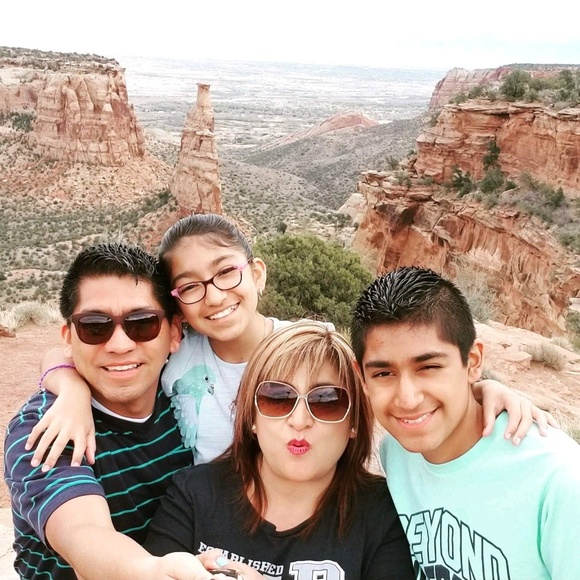 Meet your Posher, Gustavo - Picture 1 of 1